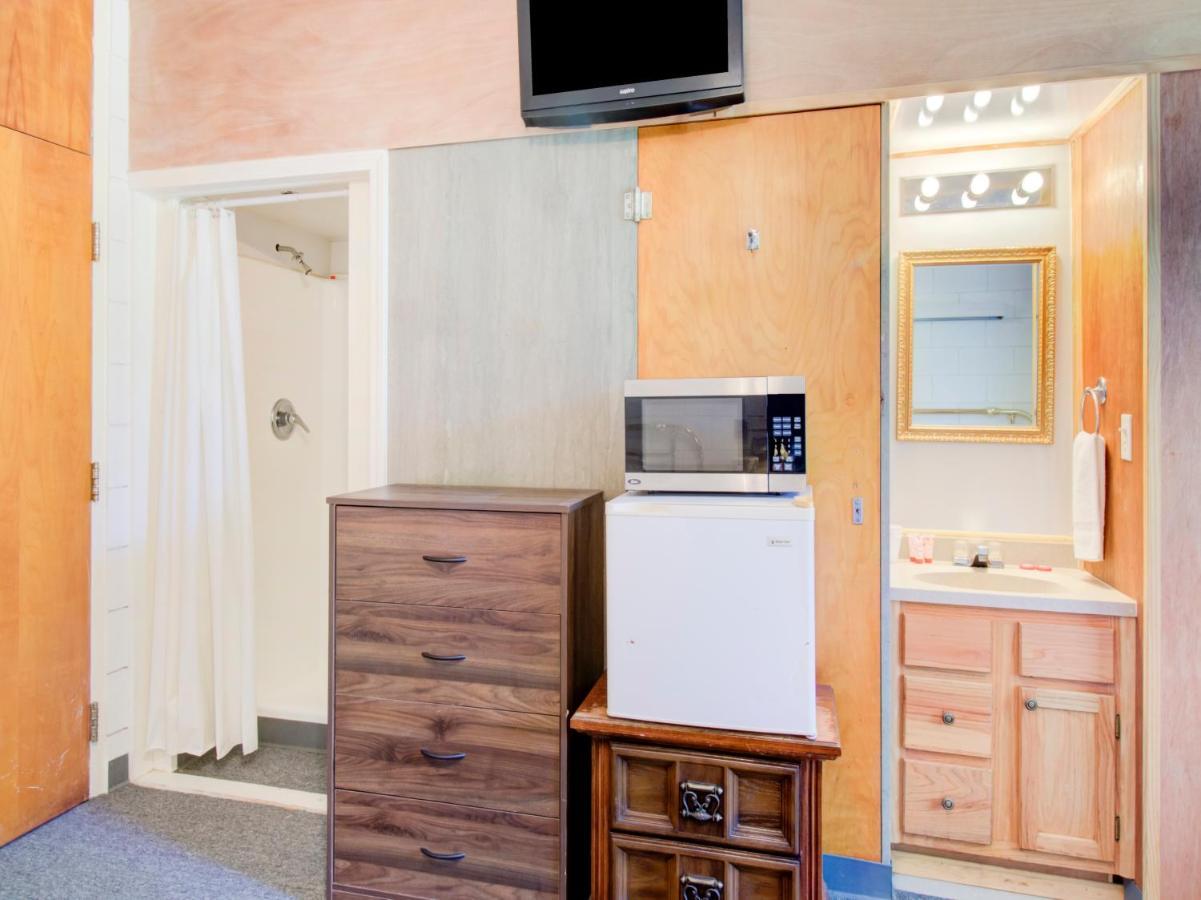 Oyo Hotel Drumright I-44 Ok Bagian luar foto