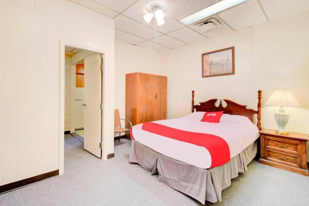 Oyo Hotel Drumright I-44 Ok Bagian luar foto