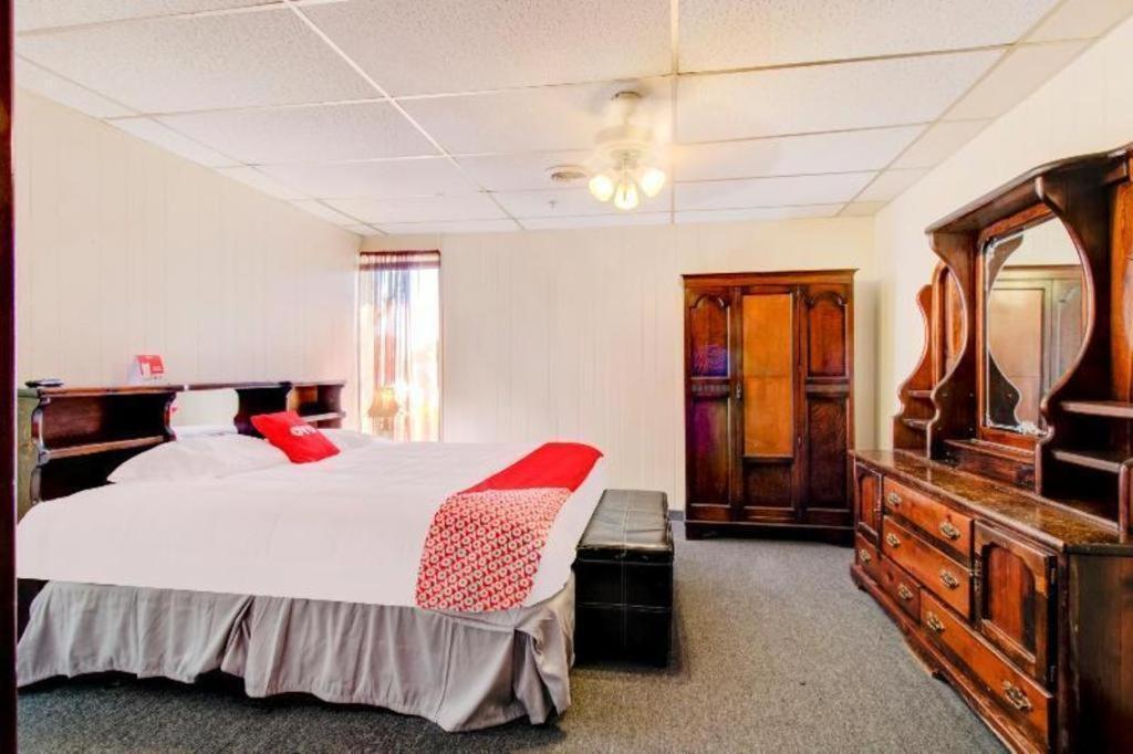 Oyo Hotel Drumright I-44 Ok Bagian luar foto