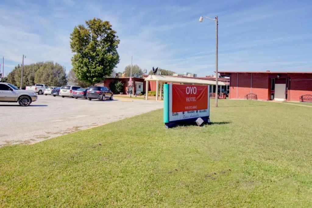 Oyo Hotel Drumright I-44 Ok Bagian luar foto