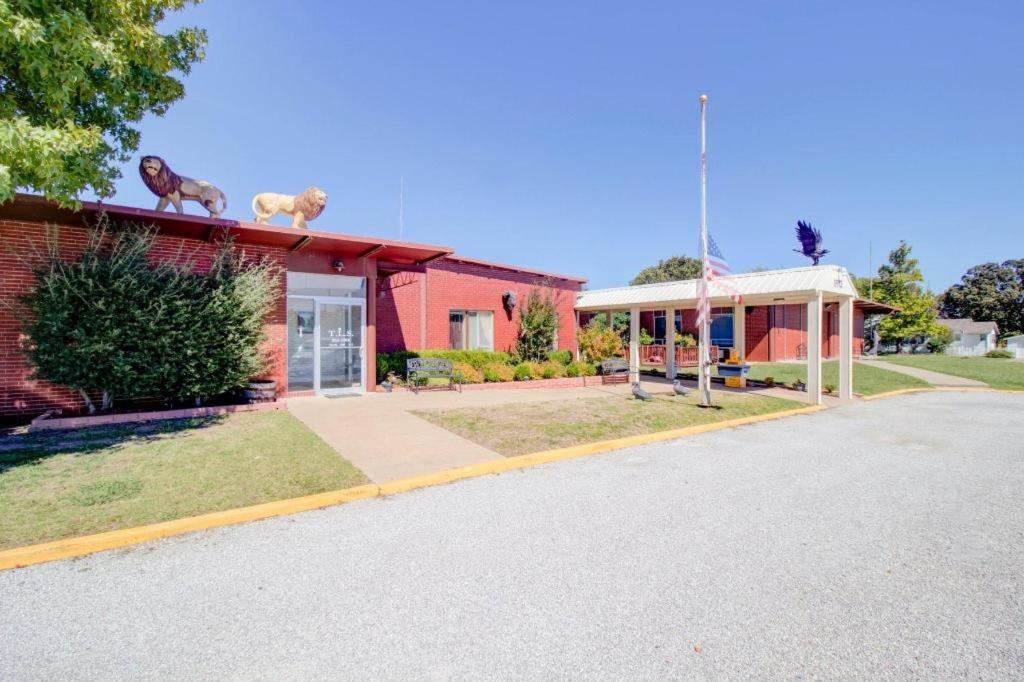 Oyo Hotel Drumright I-44 Ok Bagian luar foto